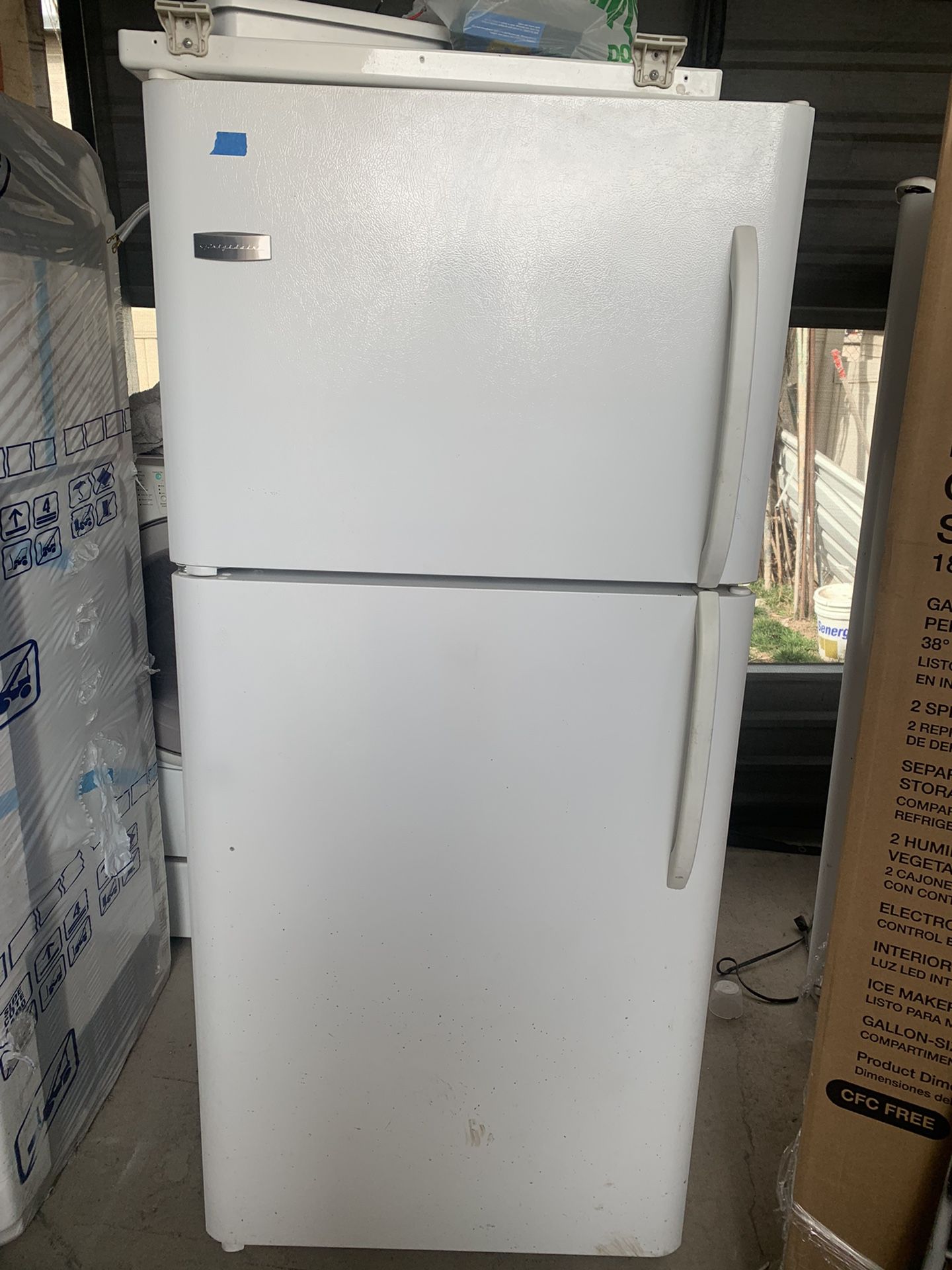 Freezer refrigerator 