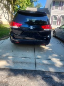 2012 Toyota Sienna