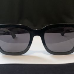 Gucci Sunglasses GG0001SN