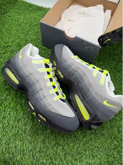 New Air Max 95 “Neon” Sizes 10.5M 11.5M 12M 13M