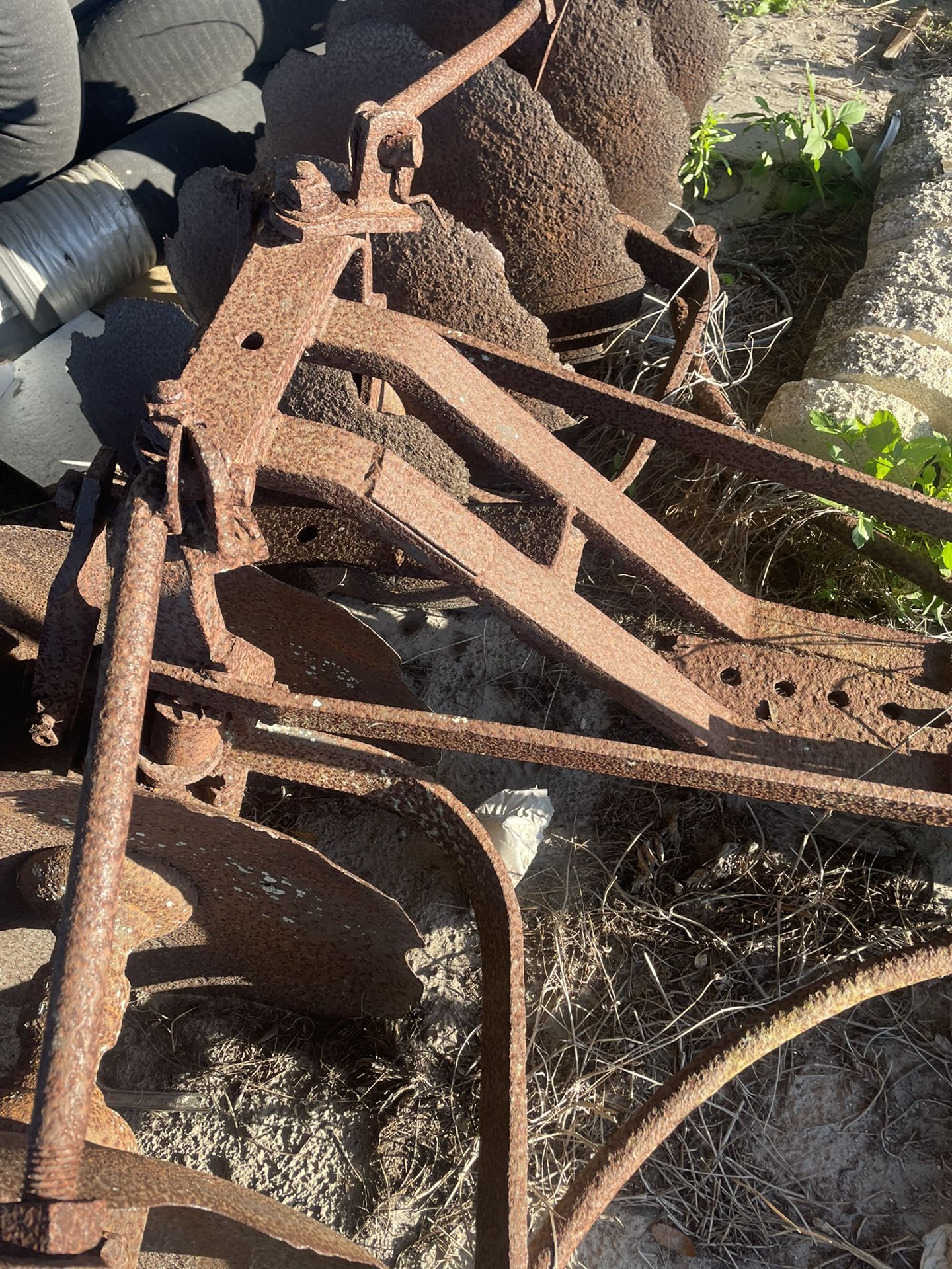 Antique Disc For Tractor. Not Operational.