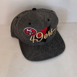 49ers Snapback Hat 🧢