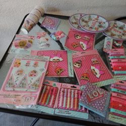 LOL Doll Party Bundle 