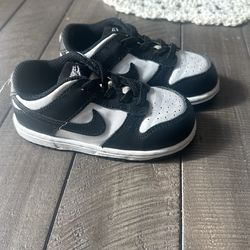 Toddler Nike Pandas