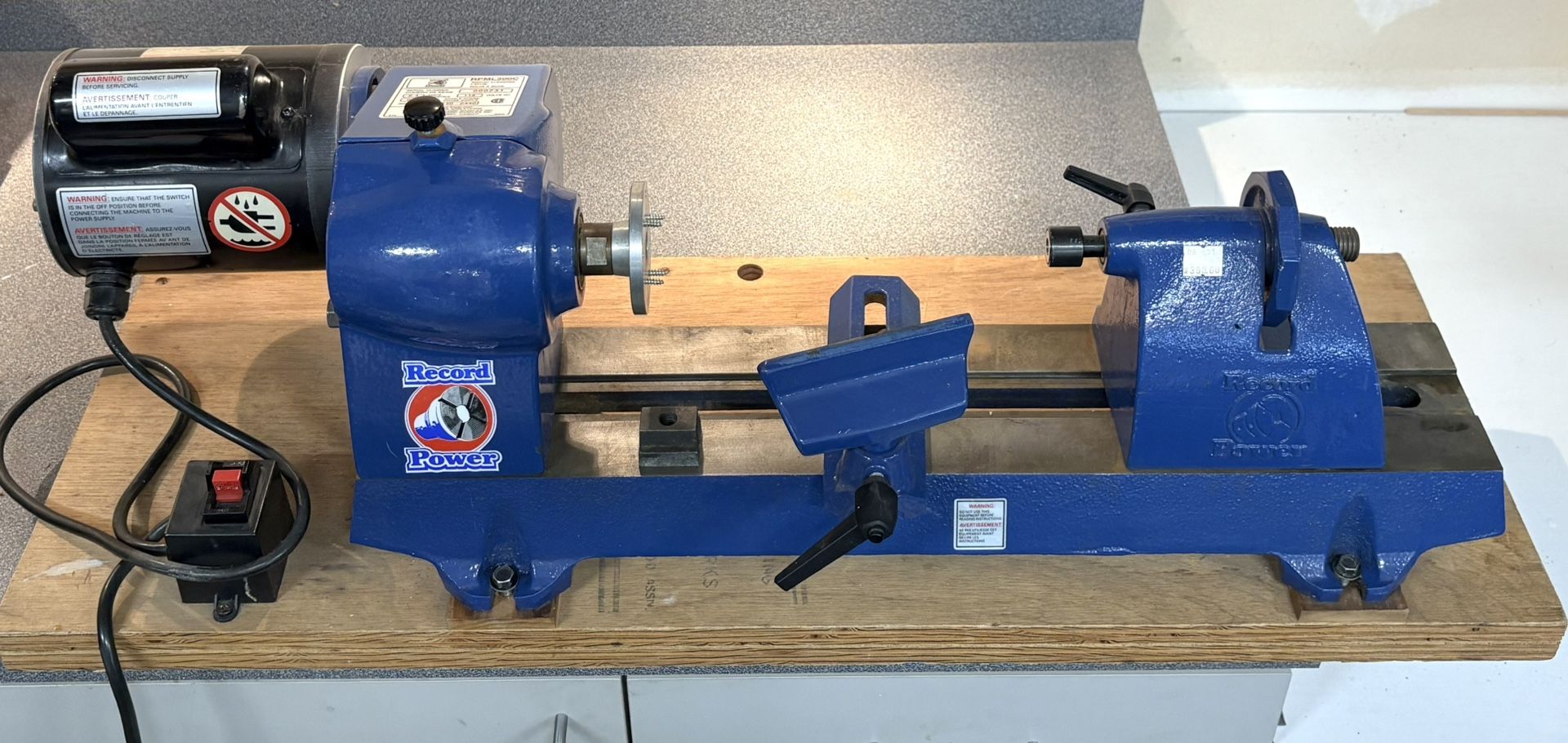 Record RPML300C Swivel Head Lathe, Barely Used