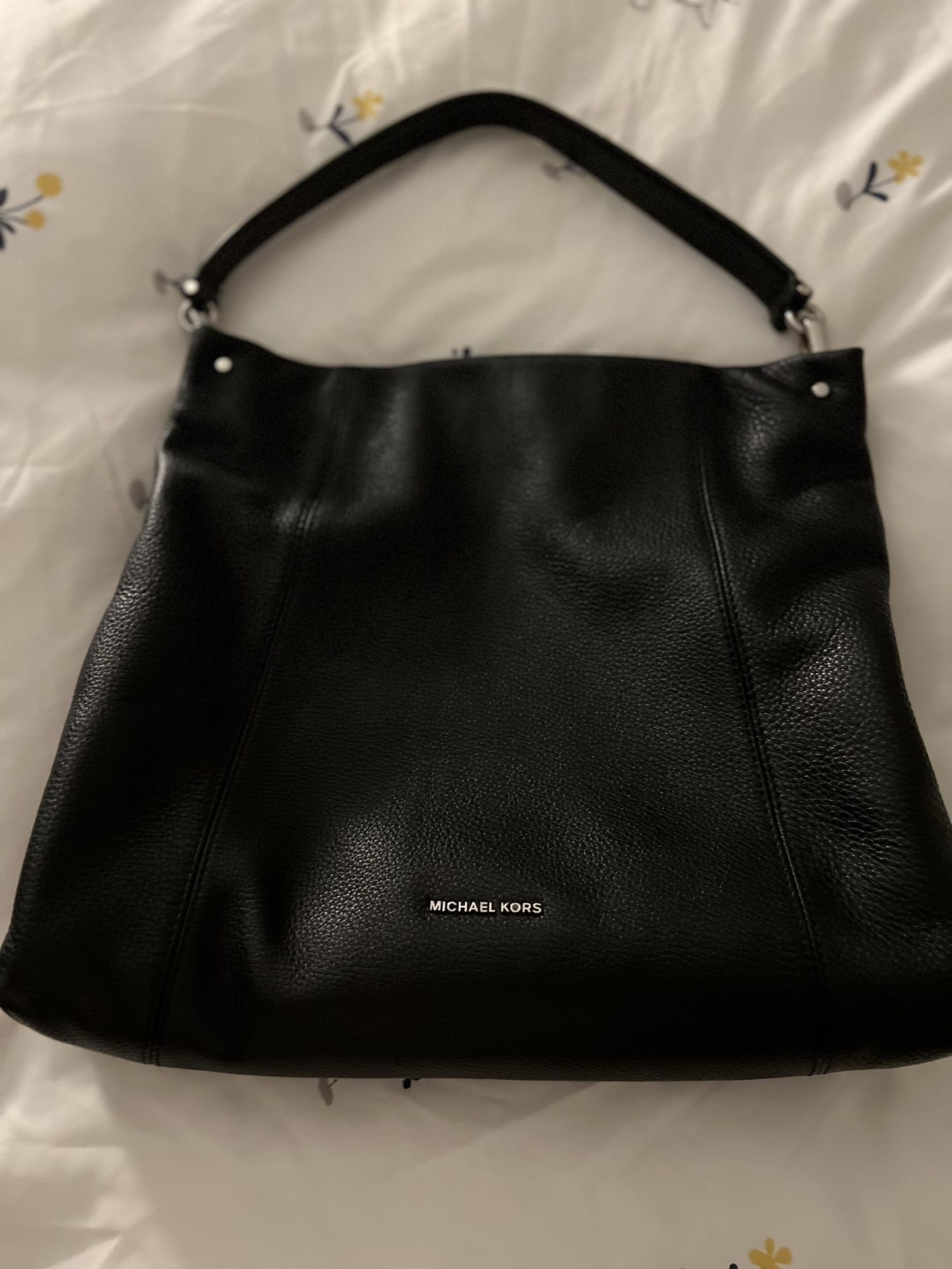 Michael Kors Leather Bag