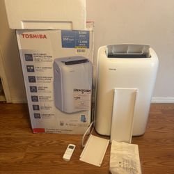 AC PORTABLE TOSHIBA 8000 BTU WIFI IDEAL FOR 350 SQ FT COMES WITH ACCESSORIES LIKE YOU SEEN IN THE PICTURES FOR ANY QUESTION TEXT ME PLEASE HABLO ESPAÑ