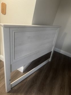 Queen Bed Frame (wood) 