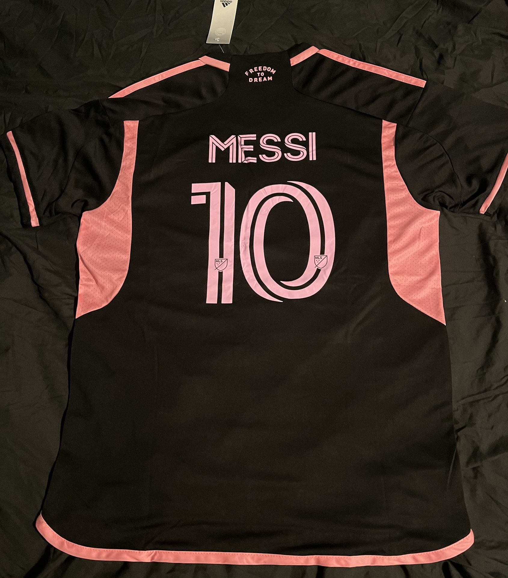 Inter Miami Lionel Messi Men Black Jersey Medium