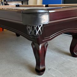 Impeccable Pool Table 8’ By DLT Billiards (Free Delivery & Pro Setup) New Felt Any Color + All Accessories