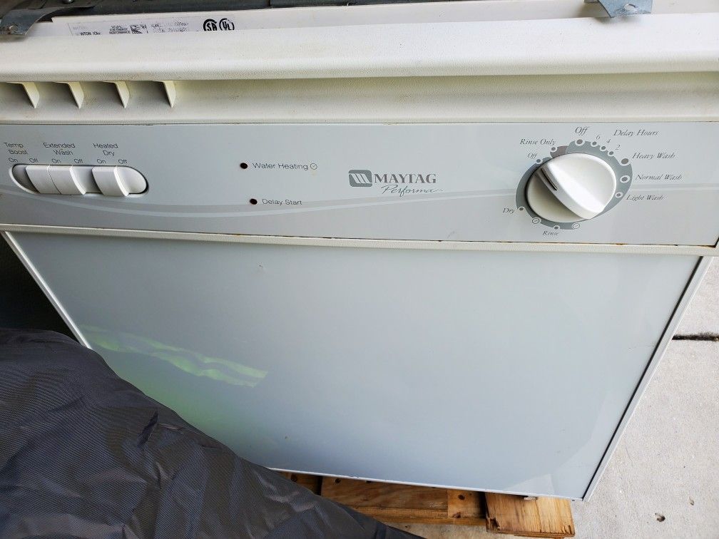 May tag Performa Dishwasher