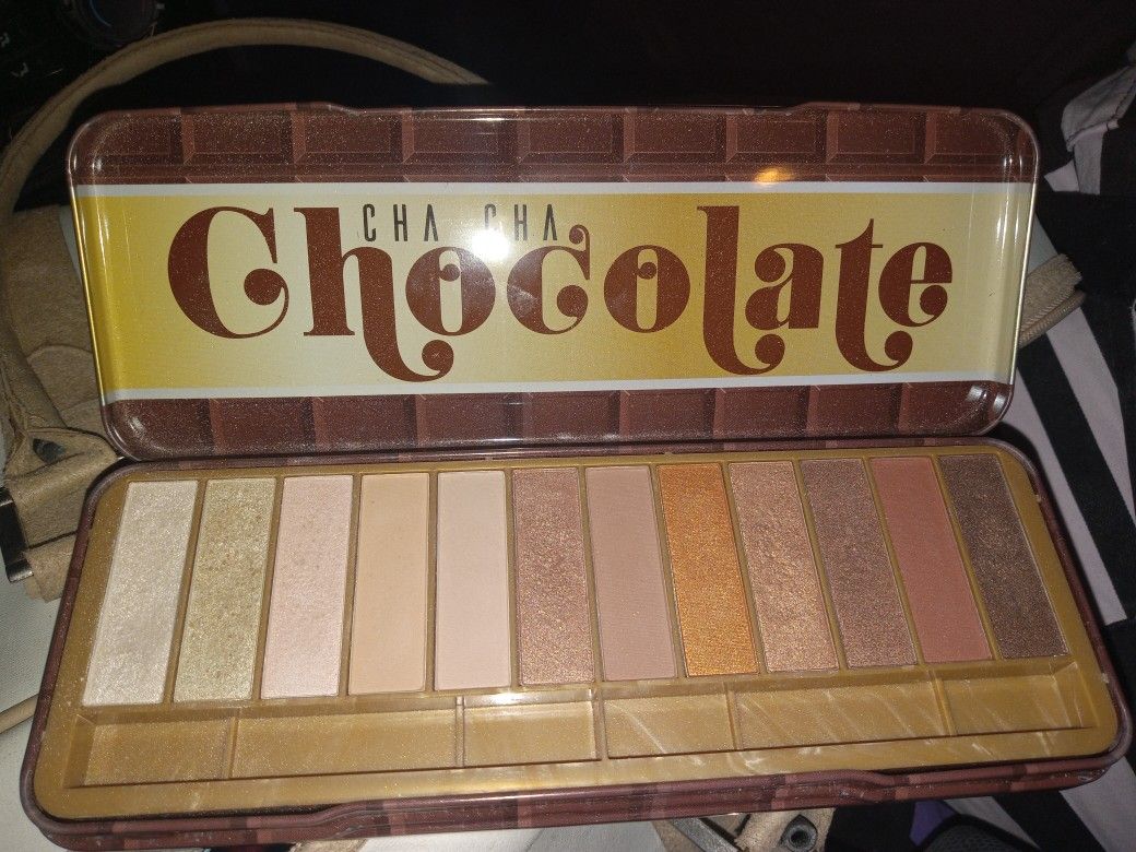 Cha Cha Chocolate Eye-shadow Palette