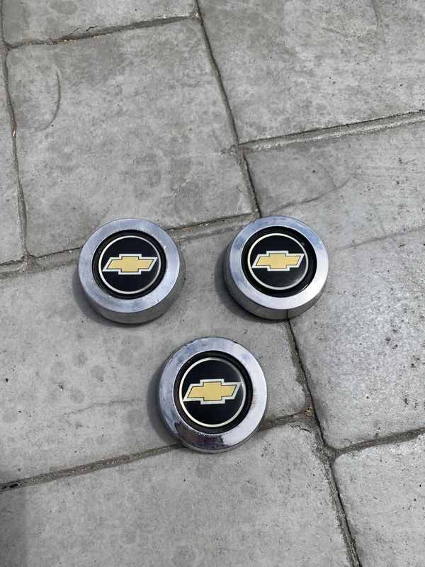 Chevy Rally Wheel Center caps for Sale in Hawthorne, CA OfferUp