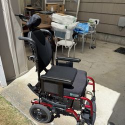 Sunrise Quickie IRIS Manual Tilt-in-Space Wheelchair