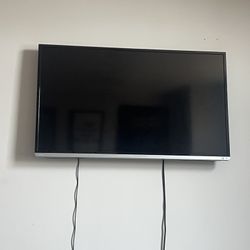 40inch Toshiba Tv W/ Fire Stick Attachment 