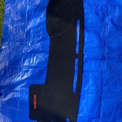 TACOMA DASH BOARD COVER