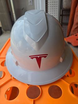 Pyramex Telsa Employee Safety Helmet Hard Hat