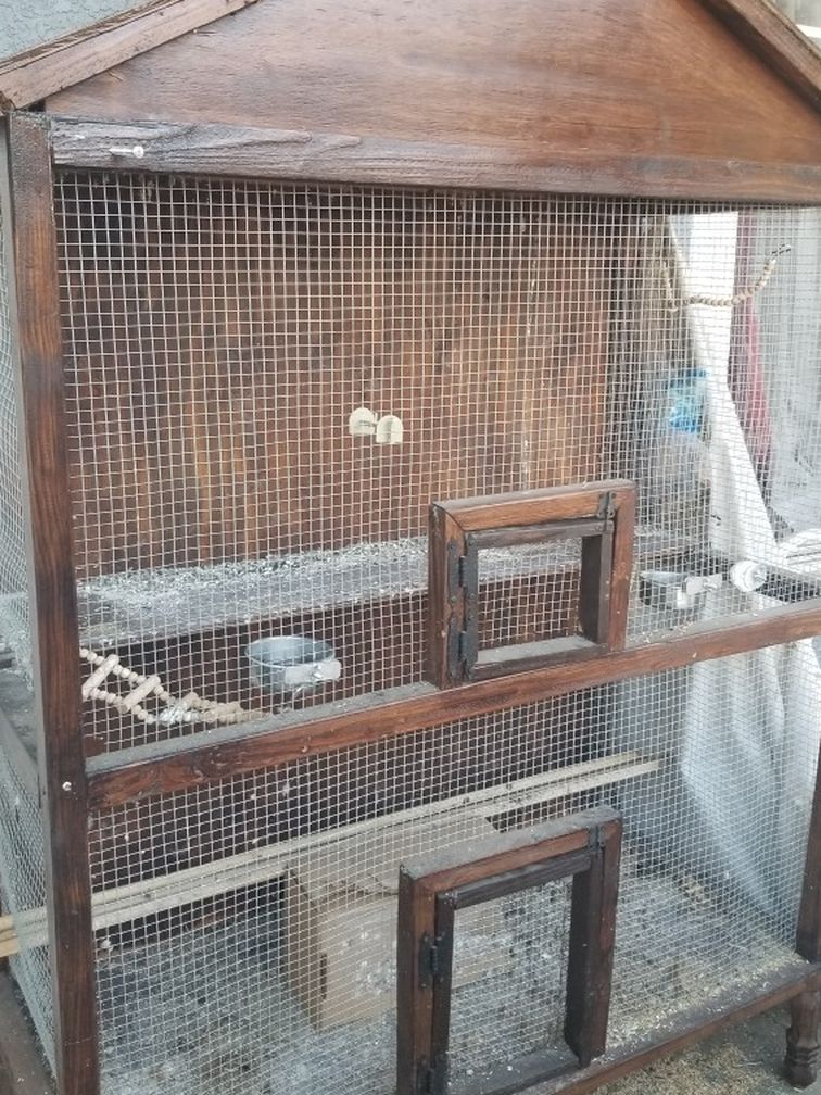 $50 Hand made 6foot bird cage $50
