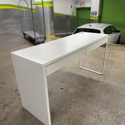 Micke Office Desk