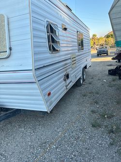 Trailer camper