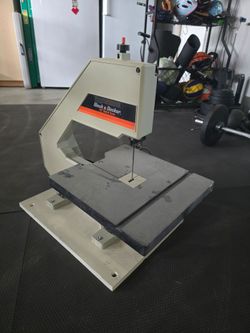 Black & Decker 12" Band Saw