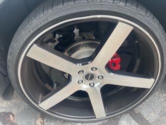 Strada 24’ wheels