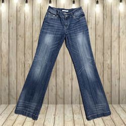 Stetson Jeans Bell Bottom Size 8 Long Denim Distressed Women’s Blue Flare Leg