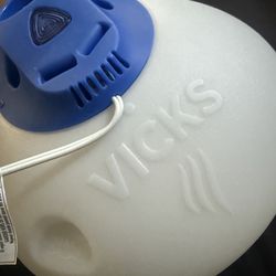 Vicks warm steam humidifier.
