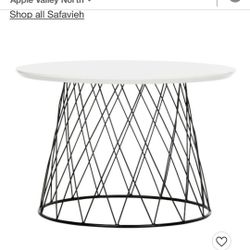 Roper End Table - Safavieh. Minior scuffs $100 OBO