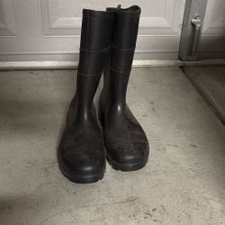 Rain boots/rubber boots/ Black  Size 7