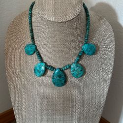 Lovely Turquoise Necklace 