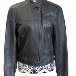 Vintage BERMANS Leather Jacket Women’s Black Asymmetric Zip