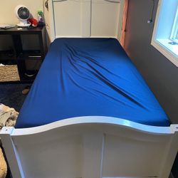 Twin Bed With Trundle 