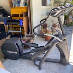 Precor EFX546 Elliptical 