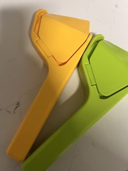 Lemon lime squeezer