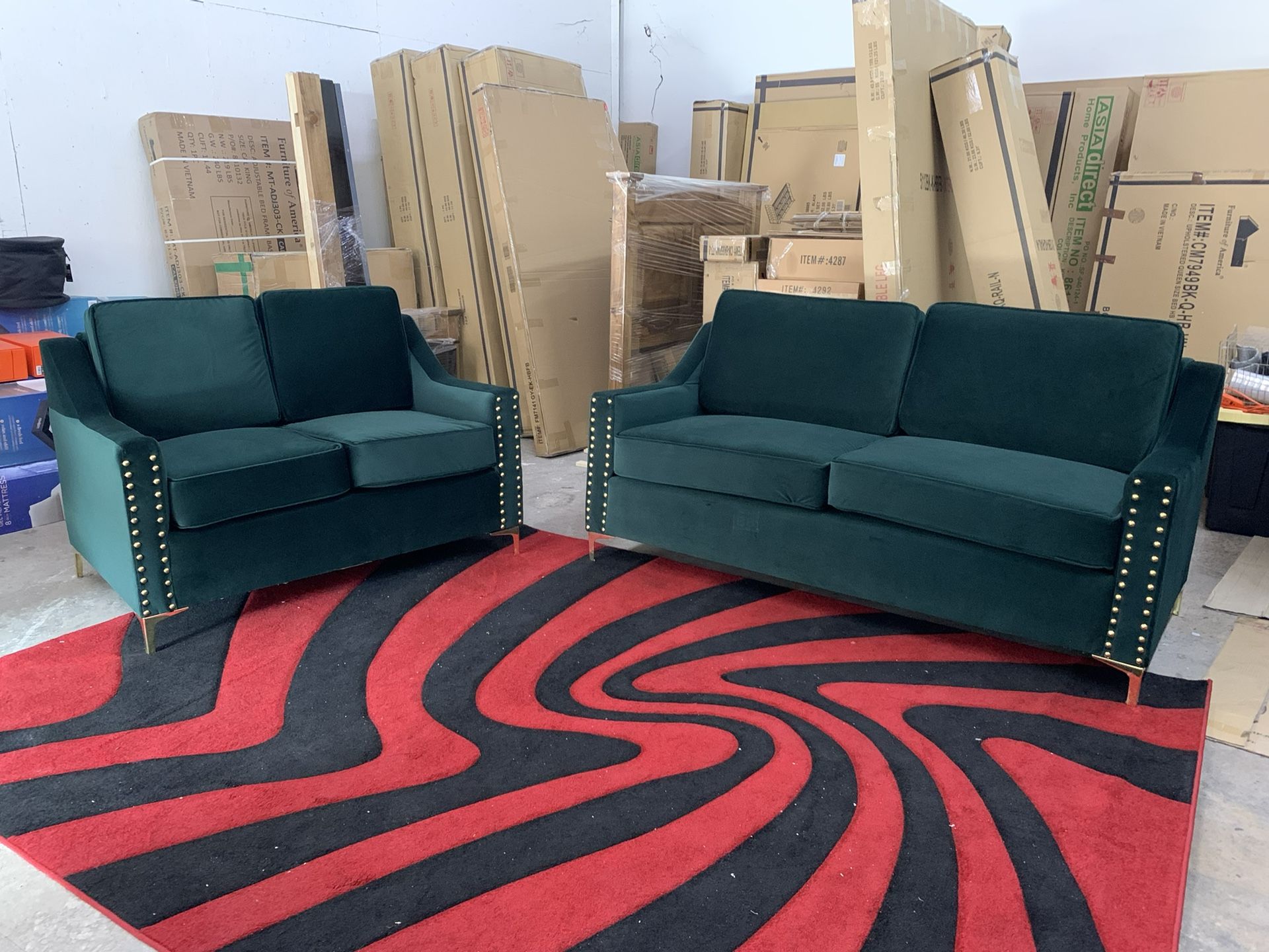 SALE! New Sofa And Loveseat Set Made In The USA 🇺🇸 $899, Was $1199