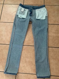 True Religión women jean