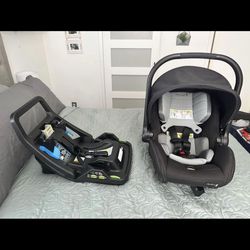 Baby Jogger Infant Car Seat $115