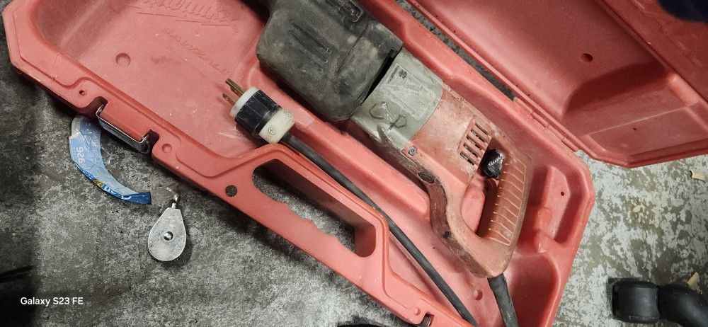 Milwaukee Sawzall Corded