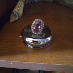 Rings.Glasses Furs Purl's Necklace.Ect Storage 