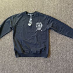 NWTs men’s chrome, hearts, sweatshirt, long sleeve black white