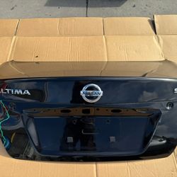 2013-2014-2015 Nissan Altima Trunk