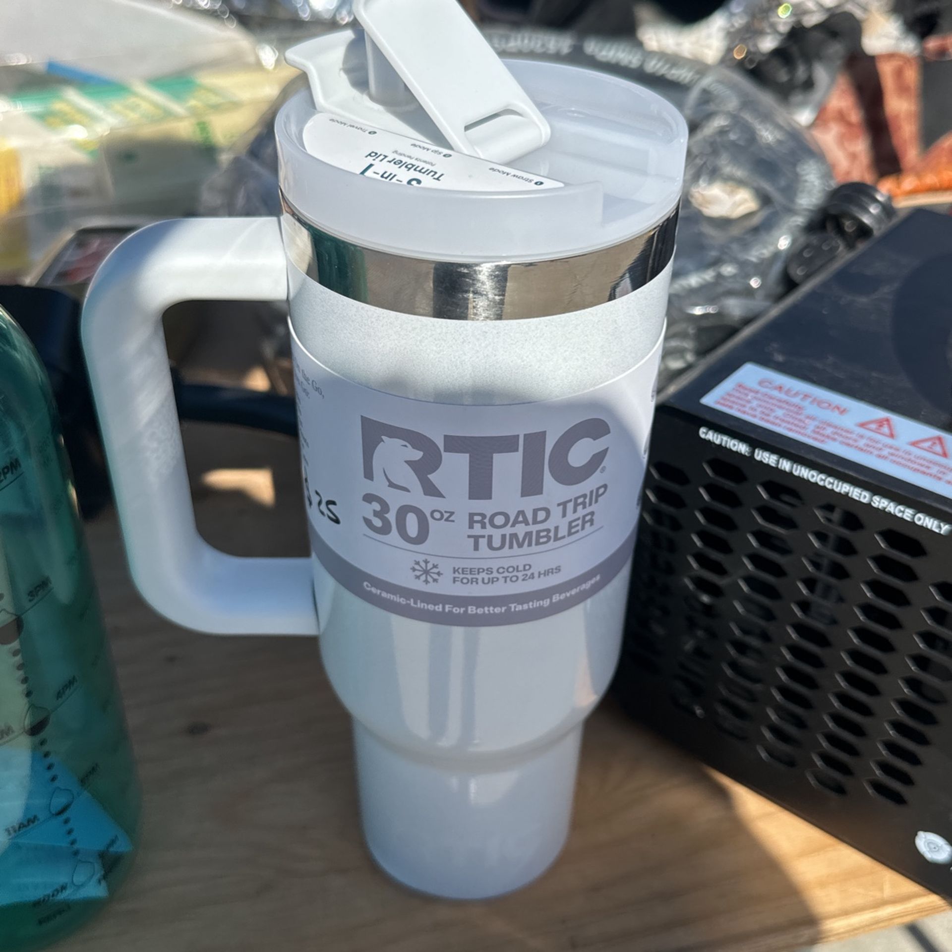 RTIC 30 oz Road Trip Tumbler Double-Walled Insulated Stainless Steel Portable Travel Coffee Mug Cup with Lid, Handle and Straw, White Glitter