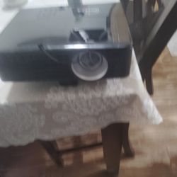 DELL PROJECTOR DONT NEED 