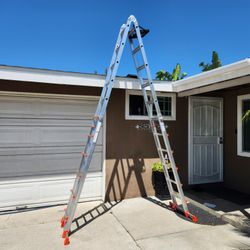 New Aluminum 6ft-22ft Ladder 