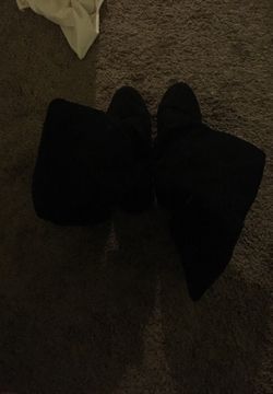 Nice women's black boots