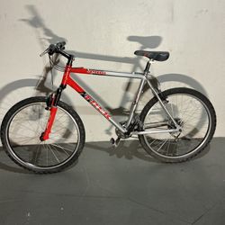 BICYCLE TREK 21 SPEED SIZE 26 BRAND NEW 