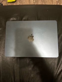 Macbook m2 2022 blue