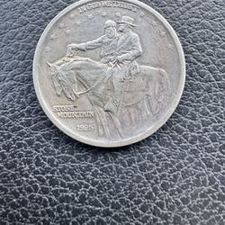 1925 Stone Mountain / General Lee 90% Silver Half Dollar.