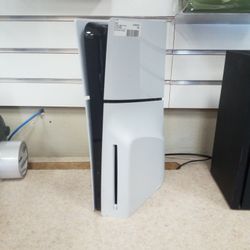 Sony Playstation 5 Slim With Controller And Cords